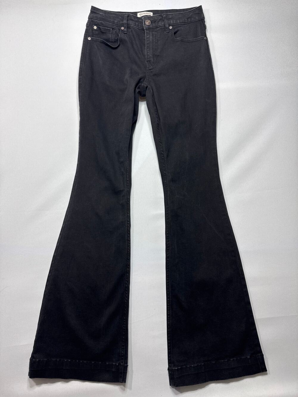 Shyanne Women's Flare Leg Black Stretch Western Jeans - Size 29x34 (28x33)